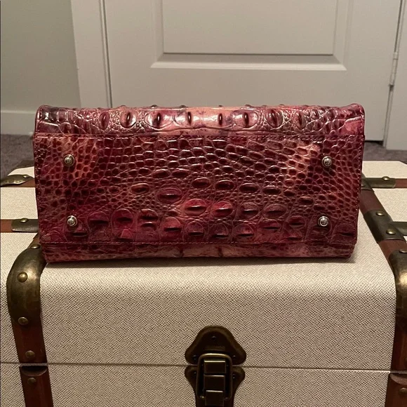 BRAHMIN MINI PRISCILLA IN WISTERIA MELBOURNE
**NEW WITH TAGS** **RARE** - Picture 4 of 11